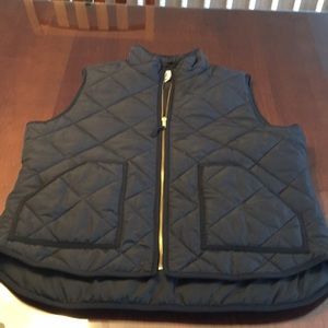 JCrew womens quilted puffer vest XL black